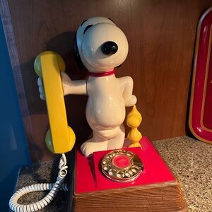 Snoopy Rotary Phone with Yellow Handset